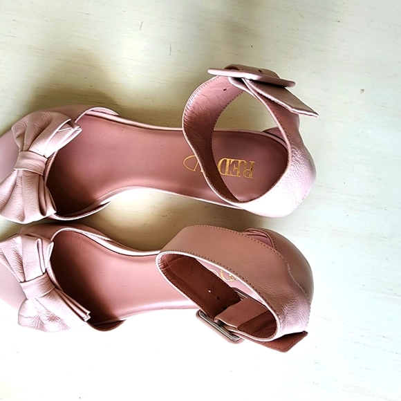 VALENTINO RED - Picture 7 of 11